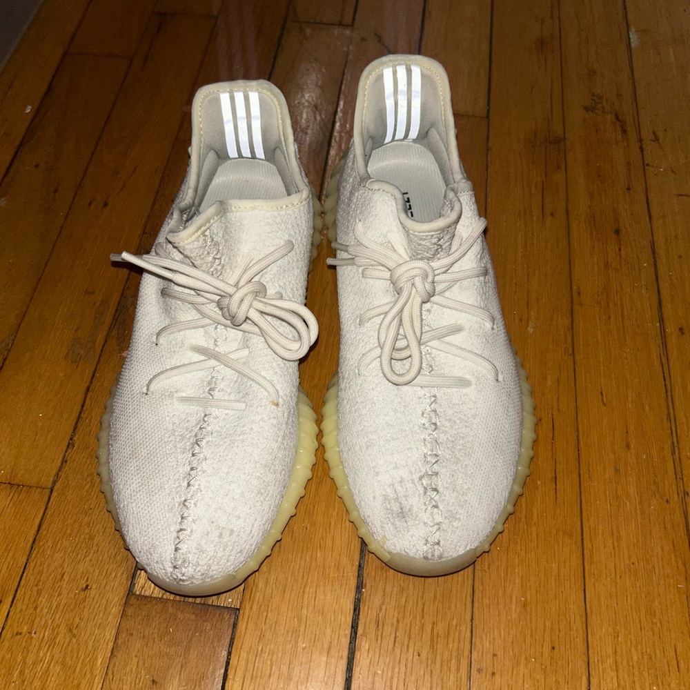 Cream White Yeezy 350